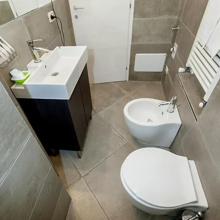 La Bologna-stazione Affittaly Apartament *