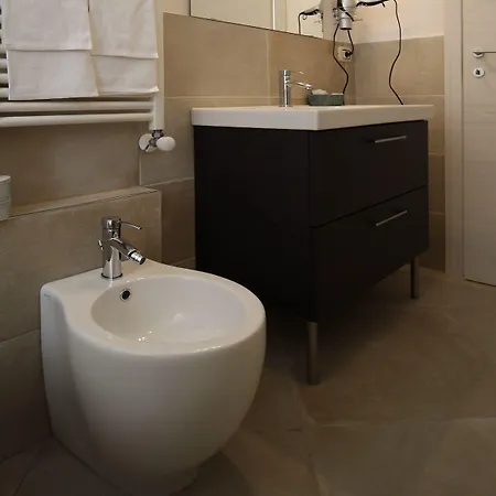 La Bologna-stazione Affittaly Apartament *