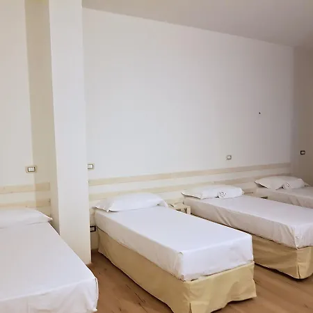 卡梅拉布罗纳斯塔兹翁客房旅馆 博洛尼亚