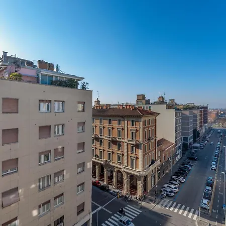 アパート La Bologna-stazione Affittaly ボローニャ