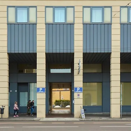 La Bologna-stazione Affittaly アパート ボローニャ