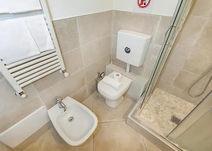 La Bologna-stazione Affittaly بولونيا